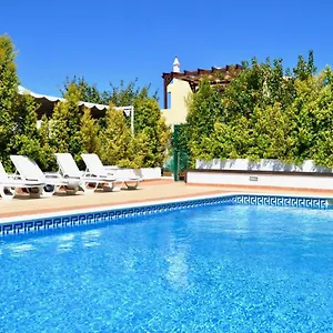 Apartment Villa Eltael - Rita Apartamento - Piscina Condominio Agua Quente, Manta Rota